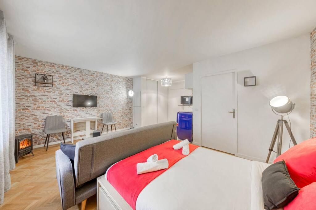 Magnifique Studio La Villette Avec Parking โอแบวีลีเย ภายนอก รูปภาพ